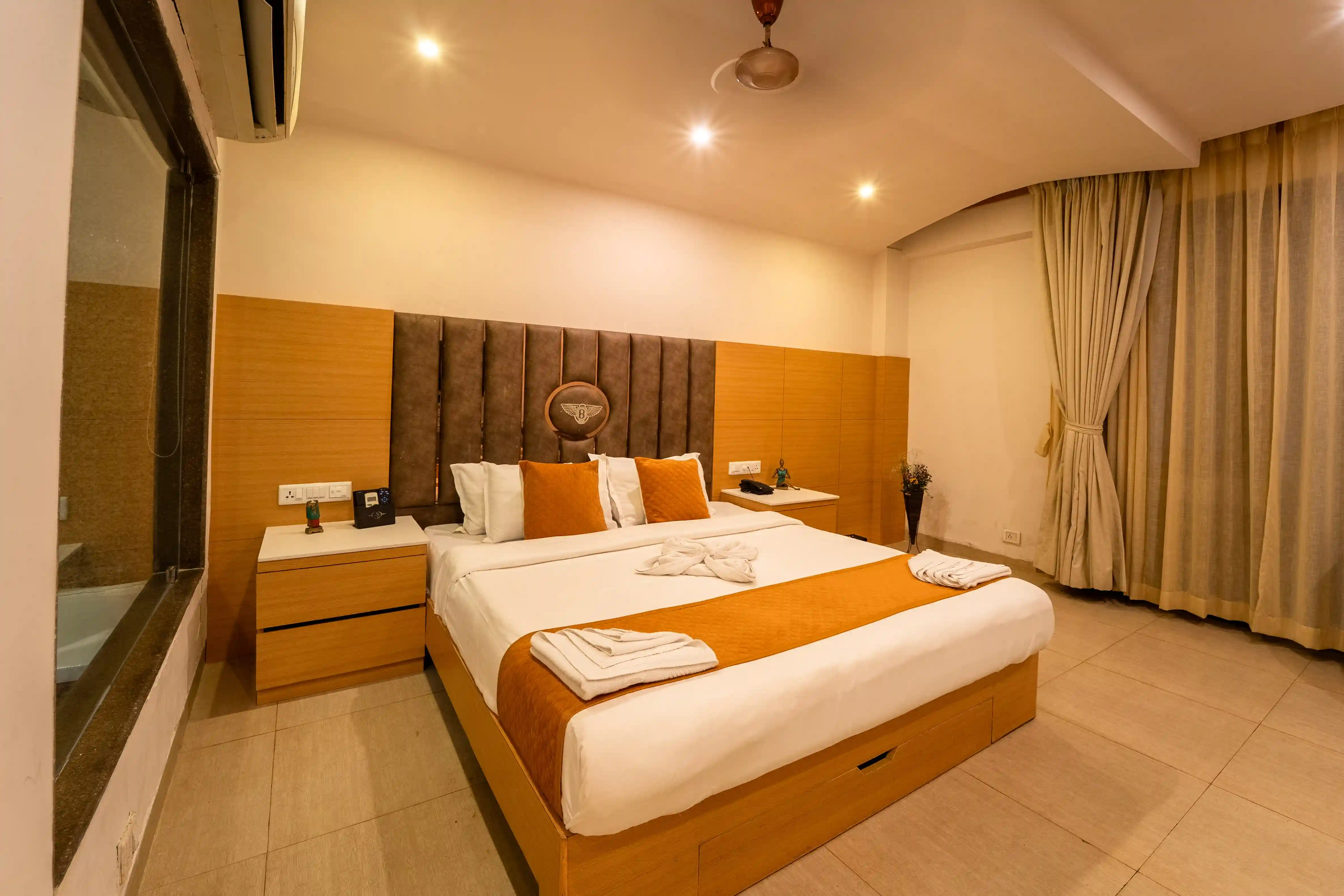 Grande Premier Room
