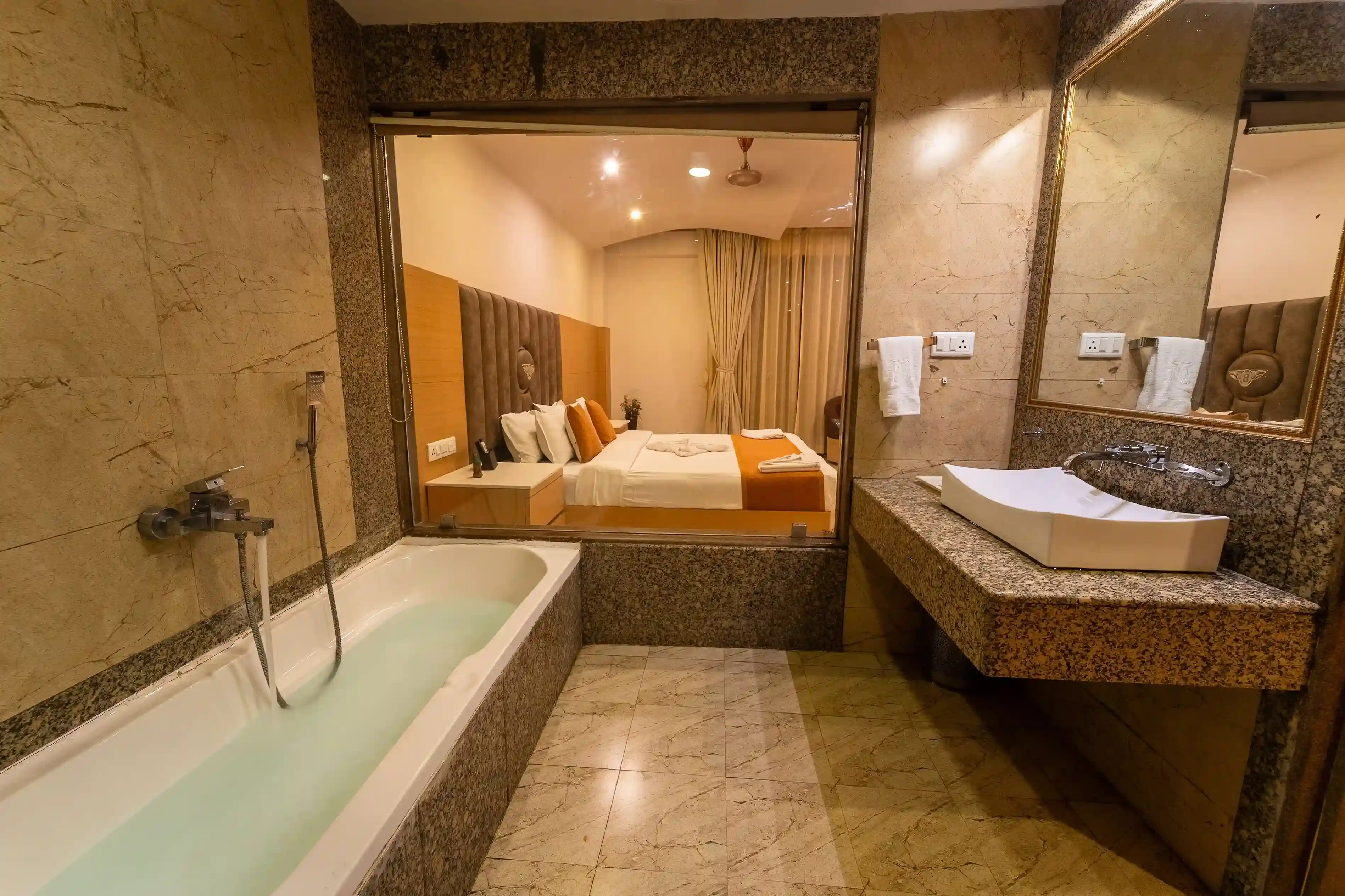 Grande Premier Room